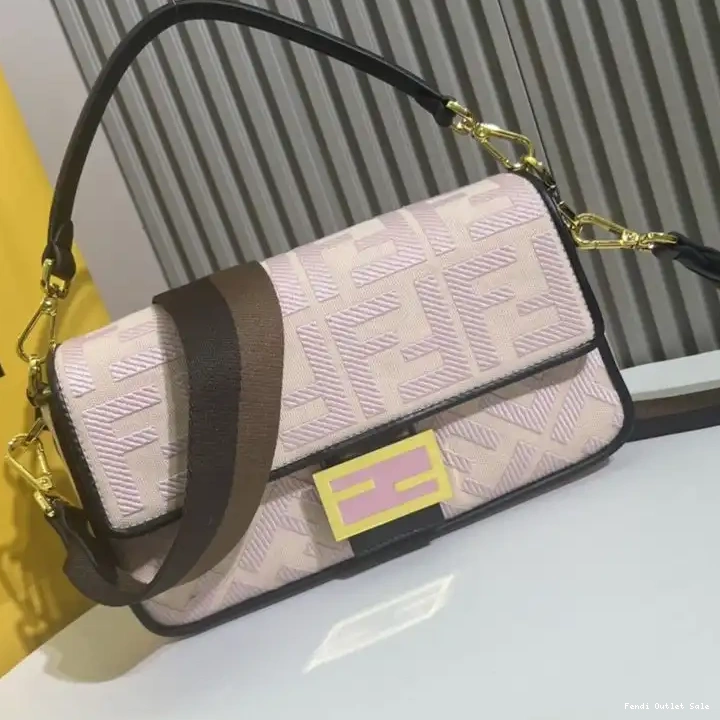 Affordable In Medium FF Bag Canvas Baguette Motif Fendi Cherry 0620